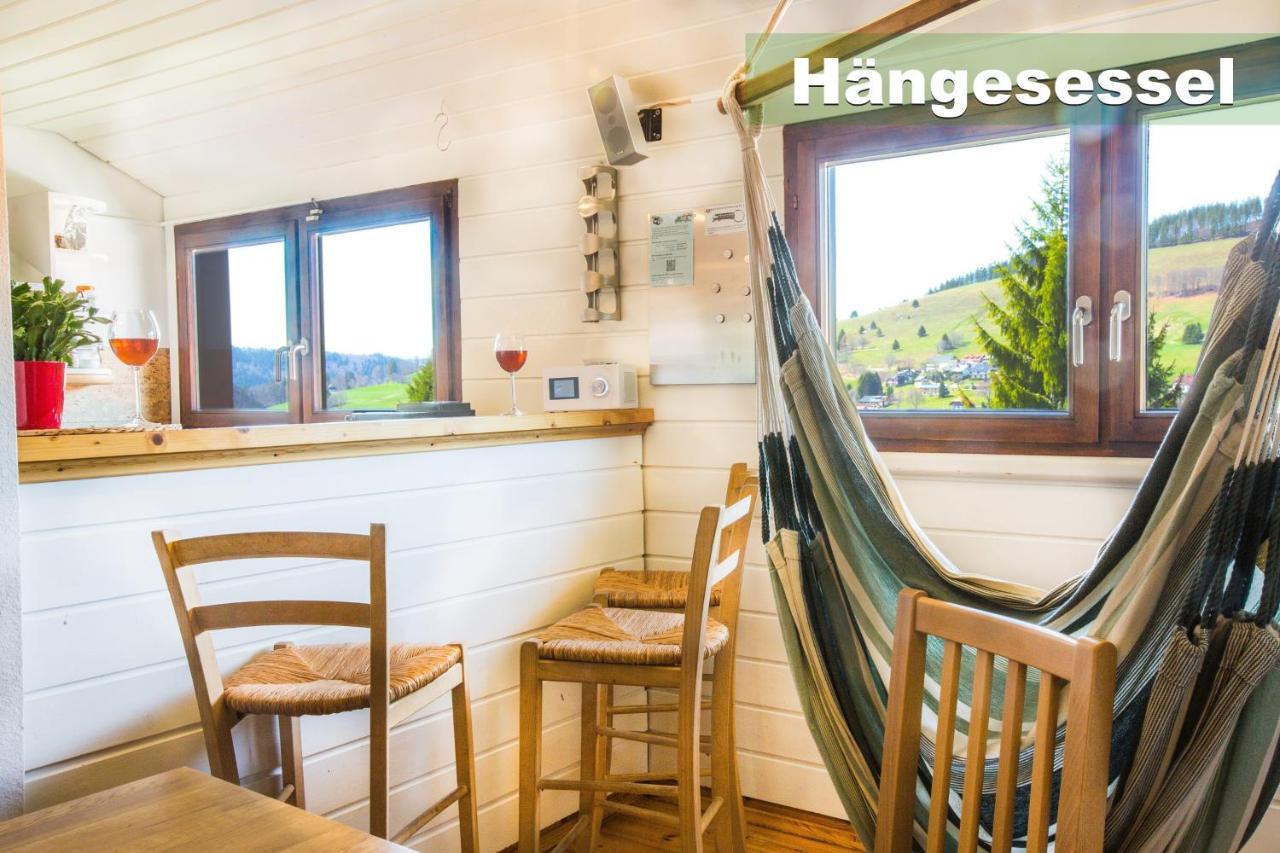 Wohlfuehl-Ferienwohnung 80 Qm, 8 Personen, Aussicht & Heimkino 토트나우 외부 사진